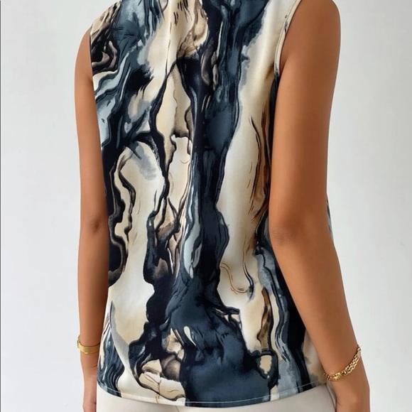 Luxe Marble Print Sleeveless Blouse LAST ONE - Picture 3 of 6